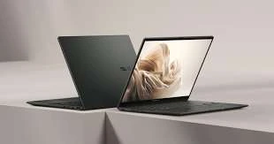 Asus Zen Book 14 OLED (Q425)