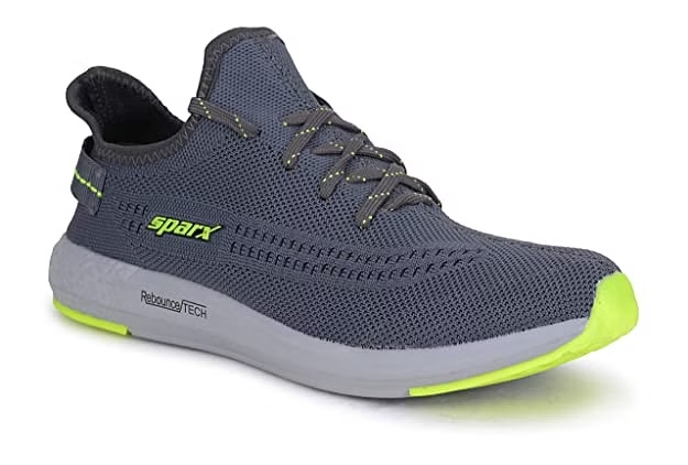 sparx mens sports shoes in india

