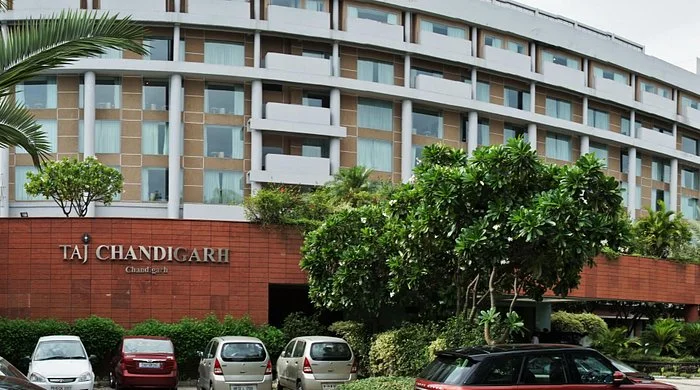 taj chndigarh